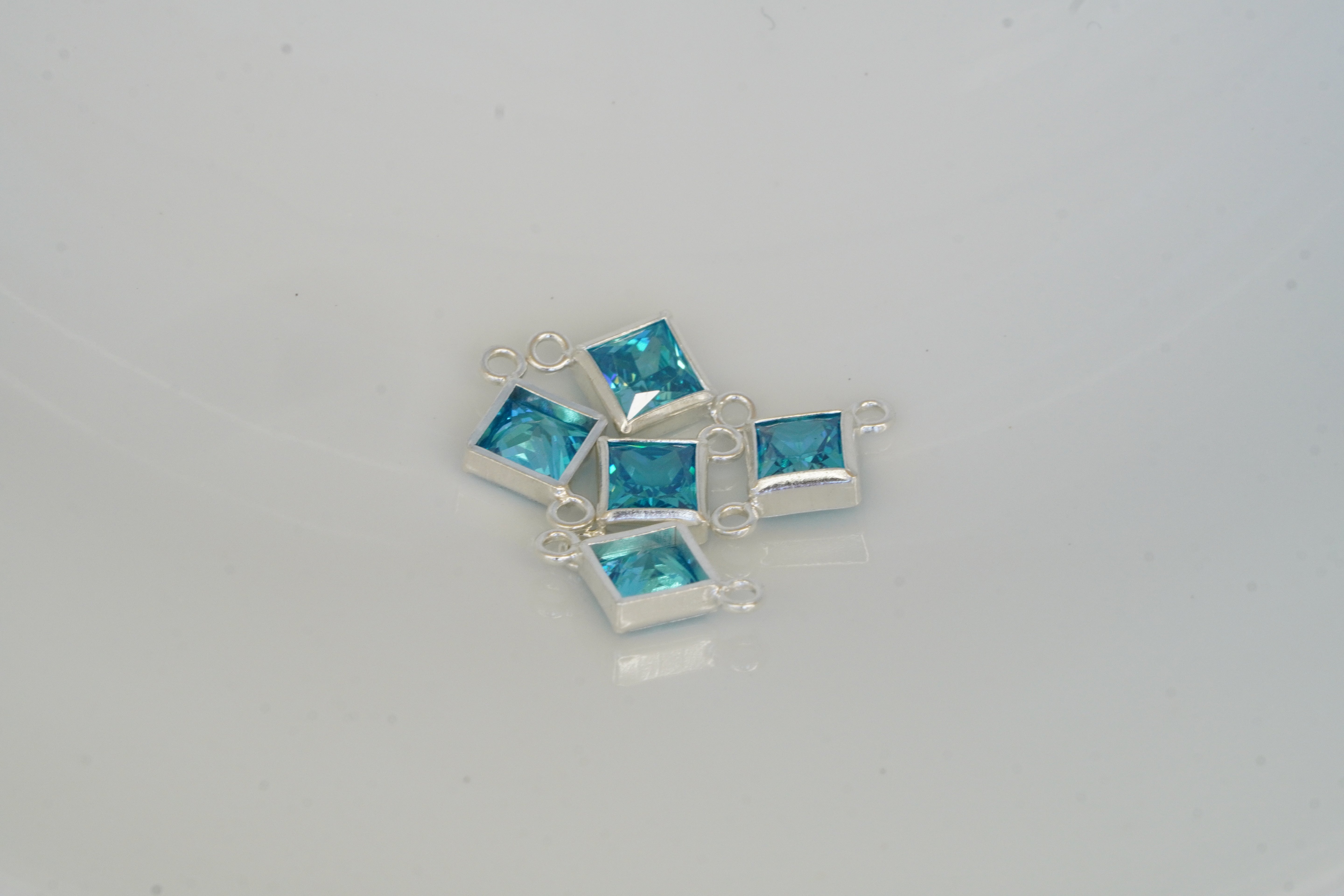 4mm 925 Sterling Silver Princess Cut Square Birthstone Connectors