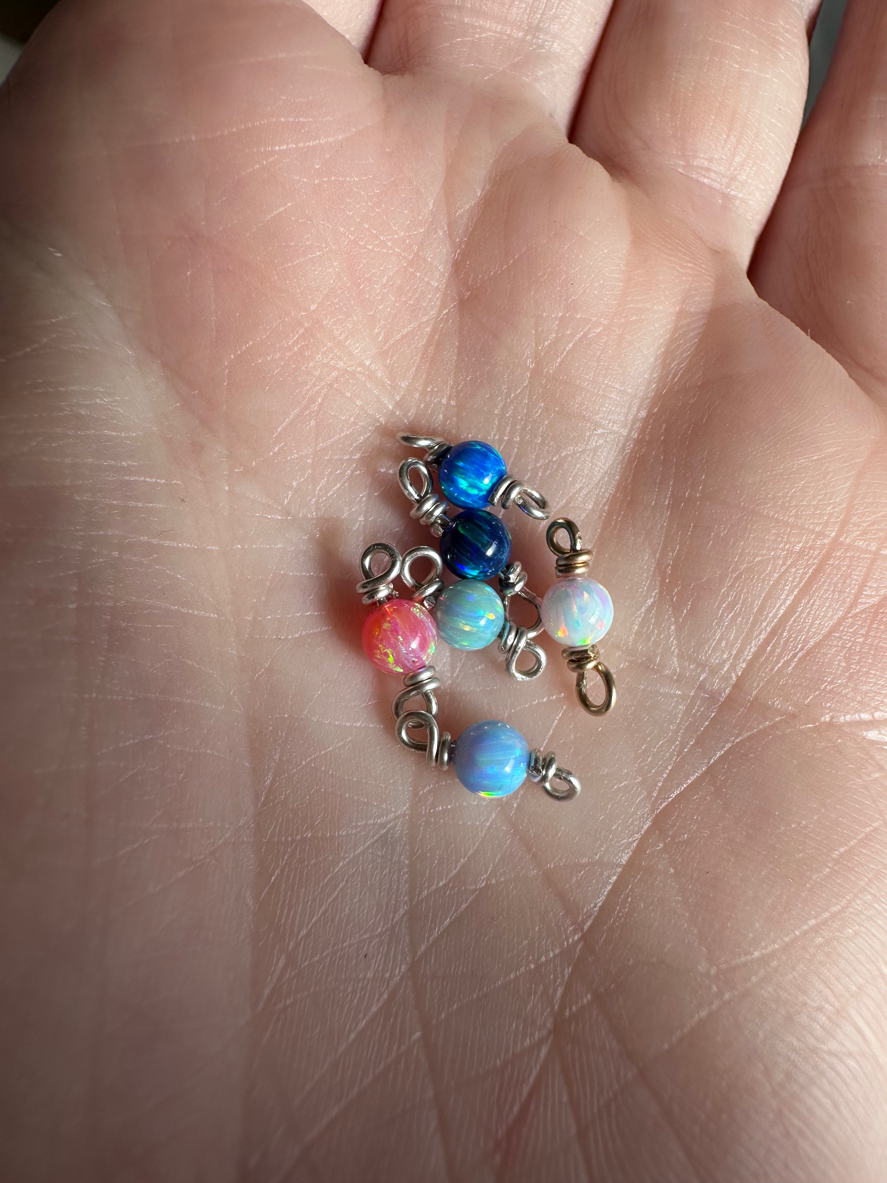 5 pack 4mm Lab Opal connectors