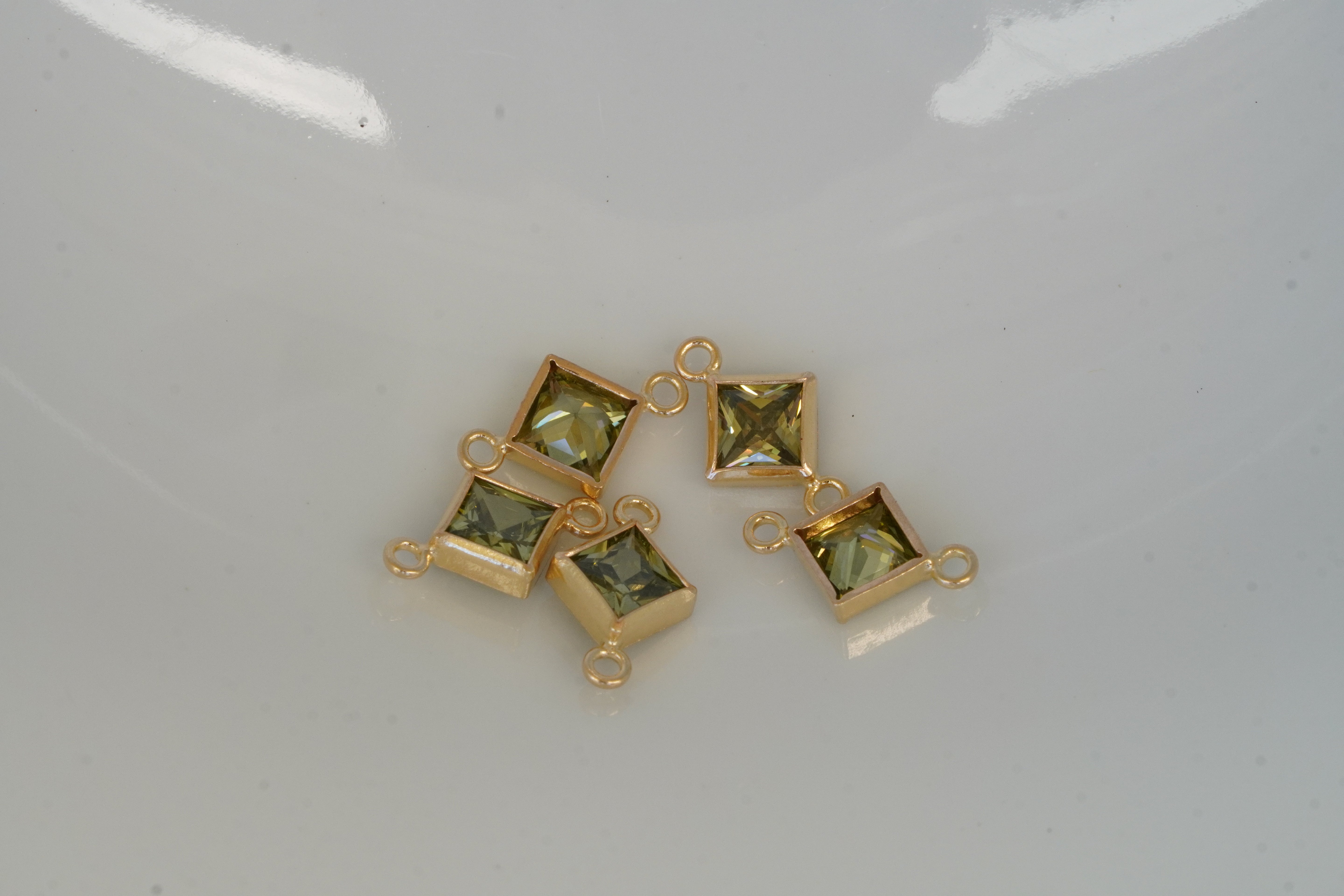 4mm 925 Gold filled Princess Cut Square Birthstone Connectors